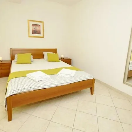 Moonlight Apartament *